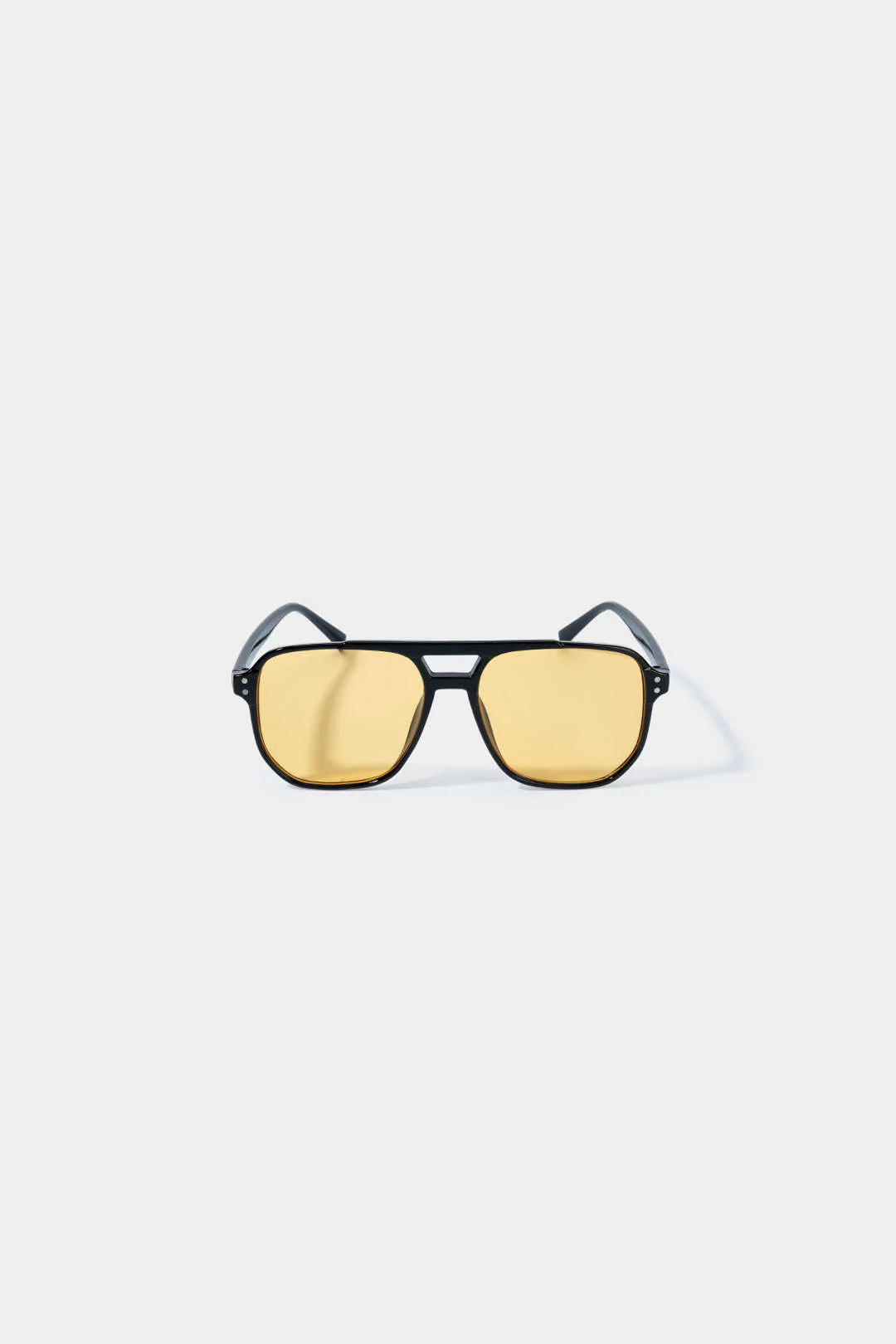 Oval Full Frame Sunglasses - Image 5