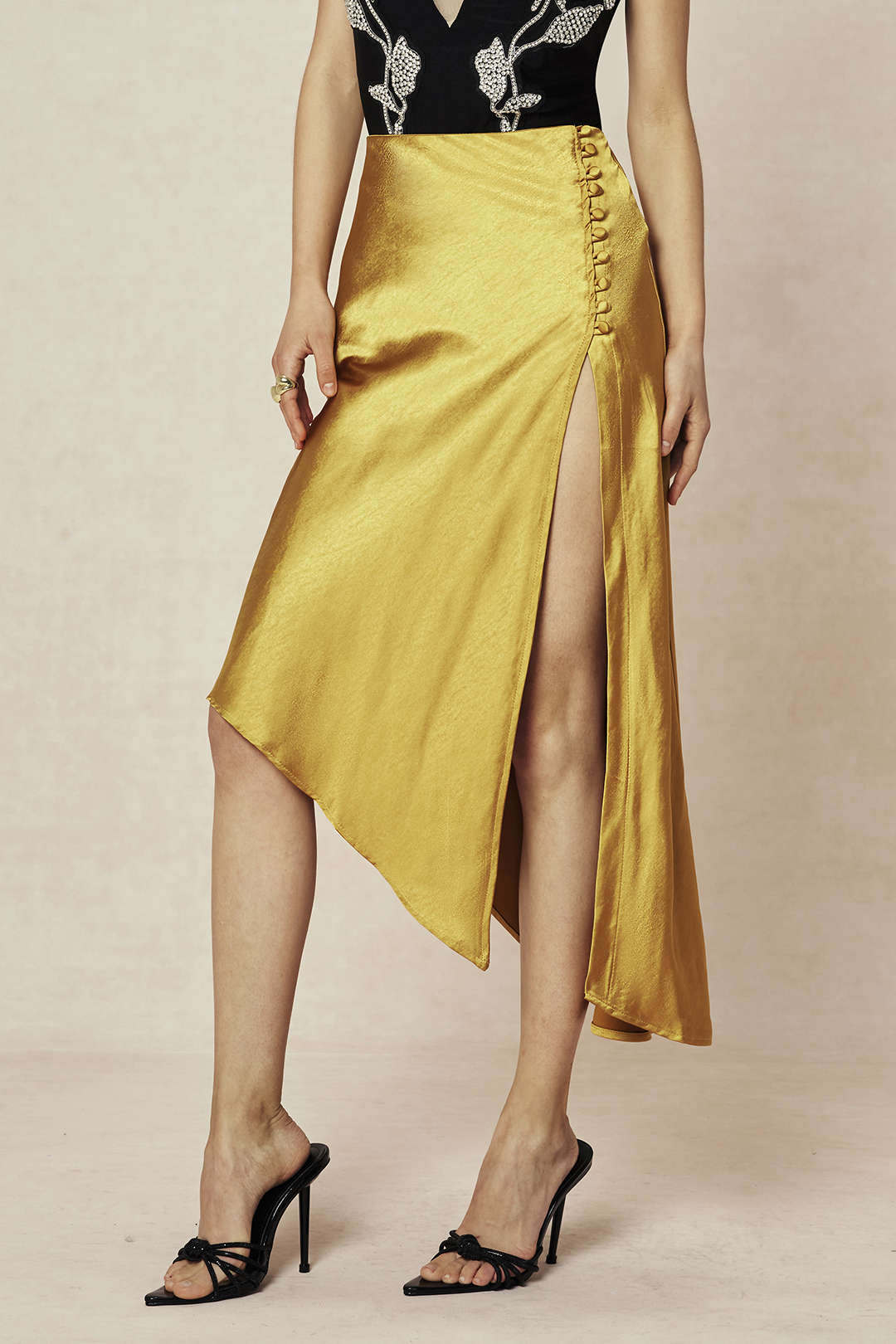 Asymmetric Hem Split Button Decor Skirt - Image 15