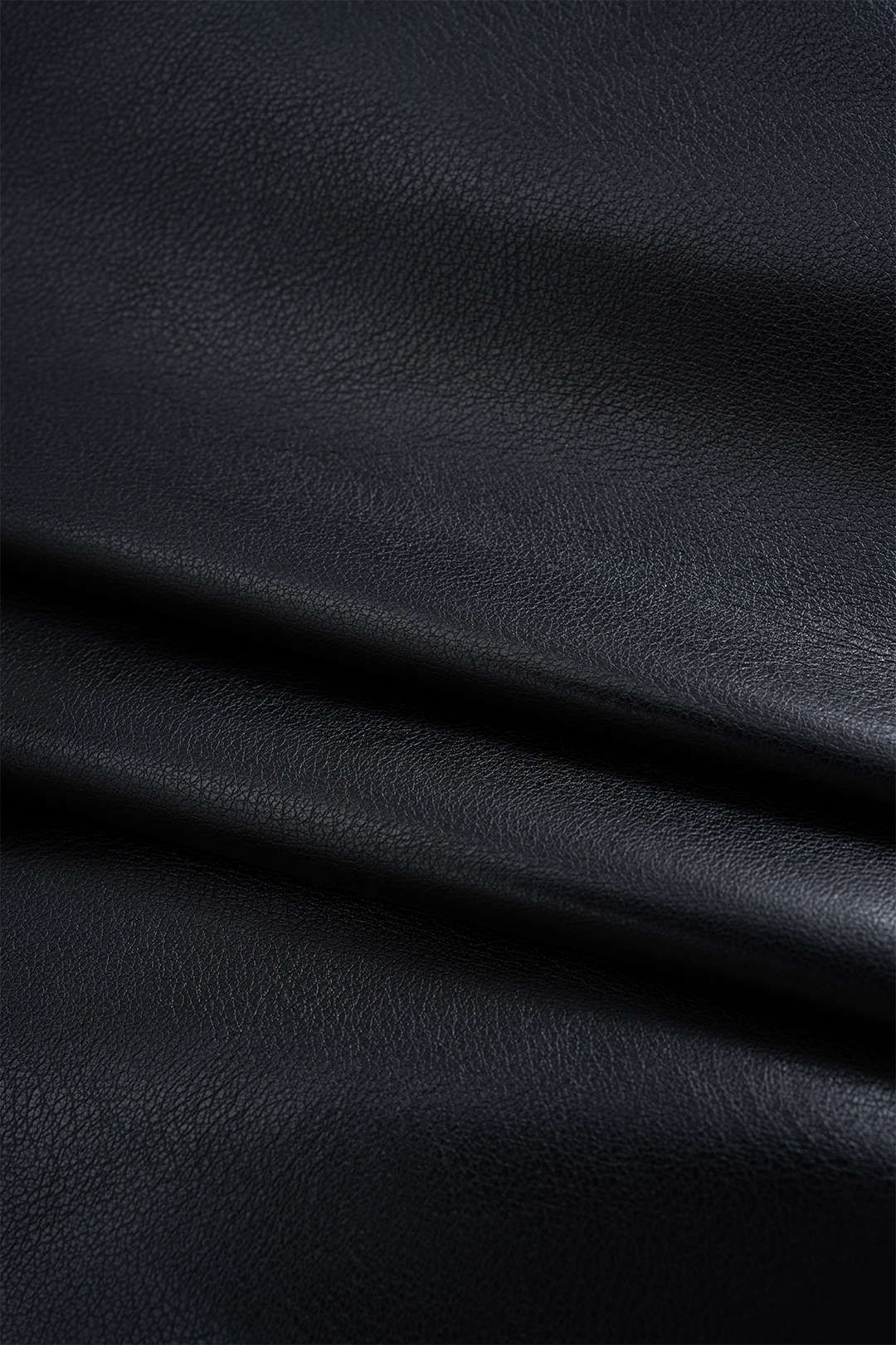 Asymmetrical Ruched Faux Leather Mini Skirt - Image 4