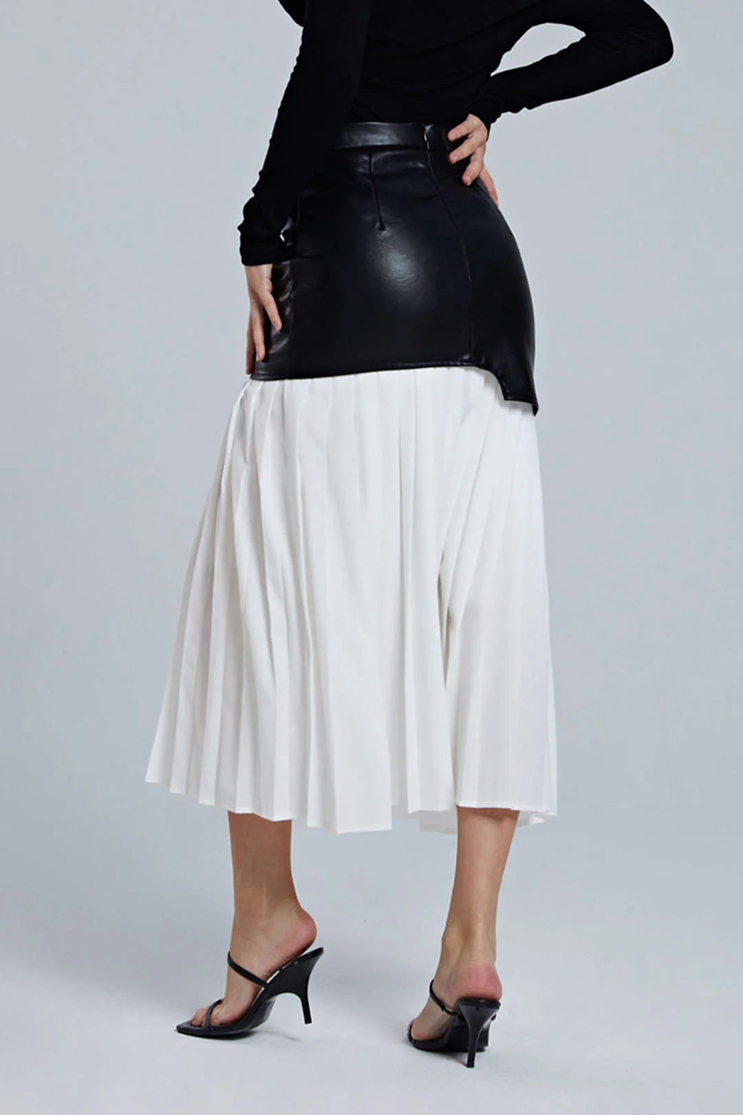Contrast Pleated Faux Leather Midi Skirt - Image 5