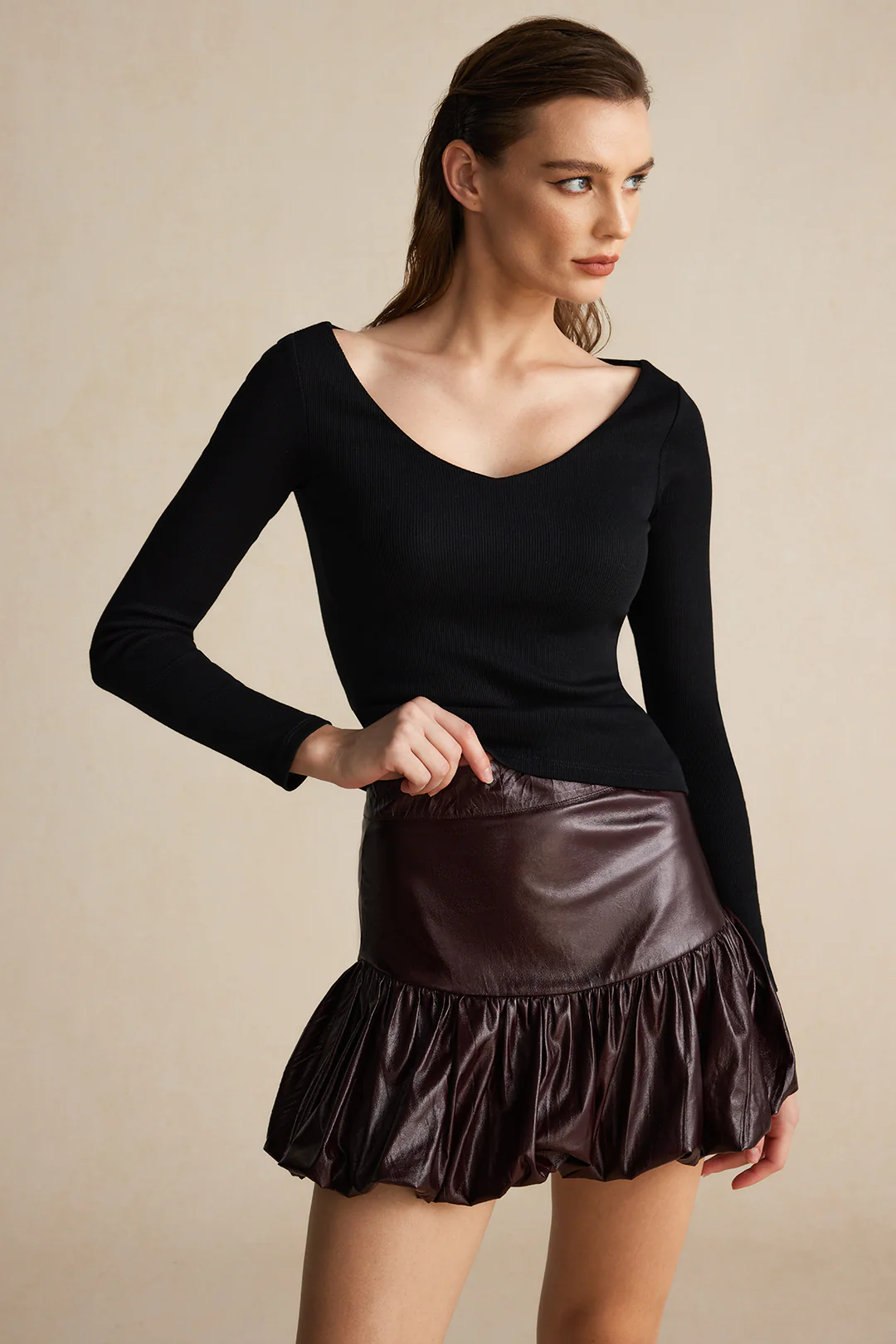 Solid Faux Leather Ruched Skirt - Image 10