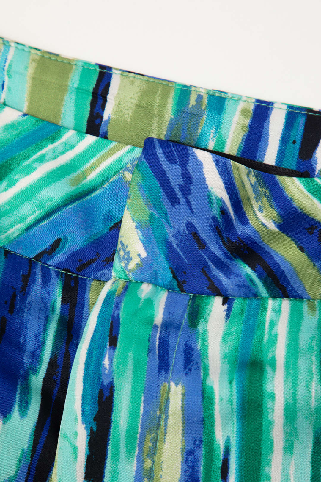 Marble Print High Waisted Full-length Straight Leg Pants - Image 15