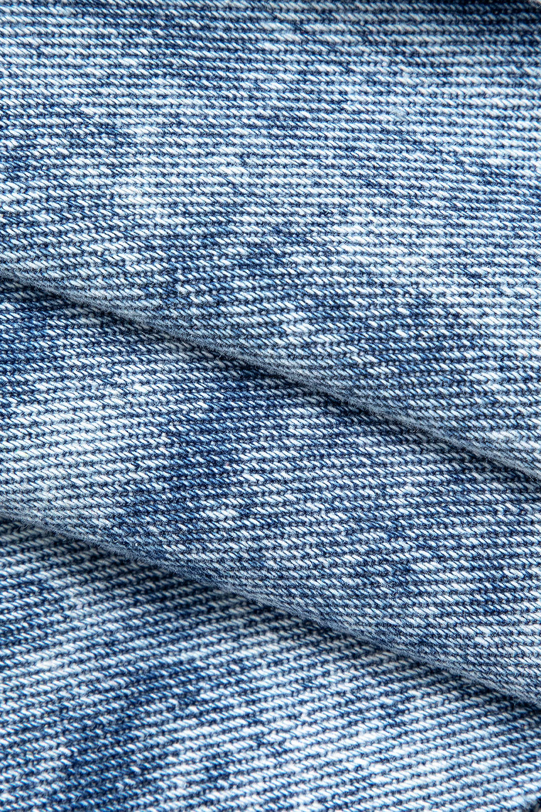 Frayed Hem Wide Leg Denim Shorts - Image 3