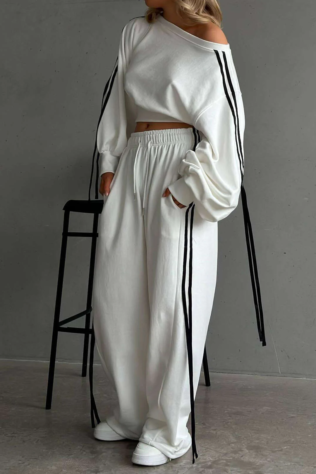 Contrast Tie-Up Wide Leg Trousers - Image 7