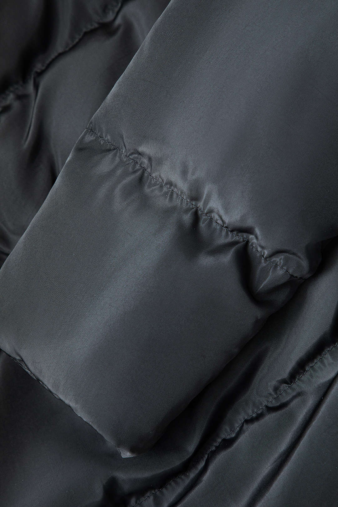 Stand Collar Cut Out Puffer Jacket - Image 9