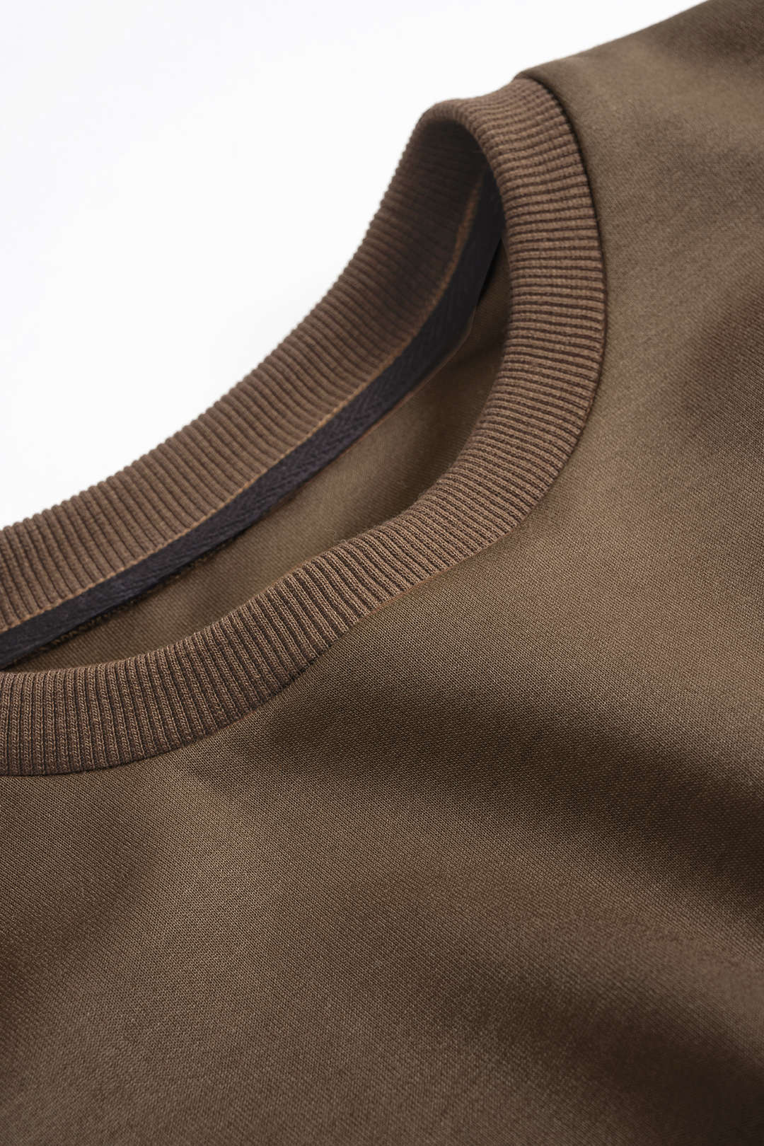 Contrast Asymmetrical Round Neck Sweatshirt - Image 3